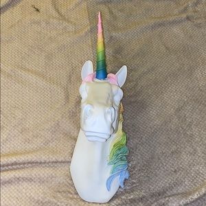 Unicorn head wall mount with Light up horn